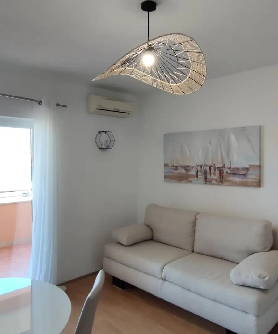 Apartments Kapetanovi Dvori Trogir