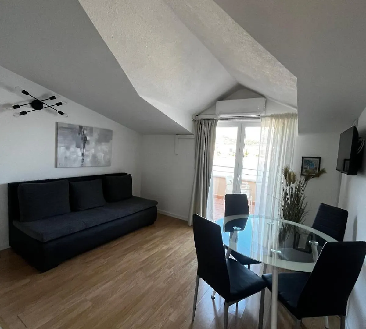 Apartments Kapetanovi Dvori Trogir