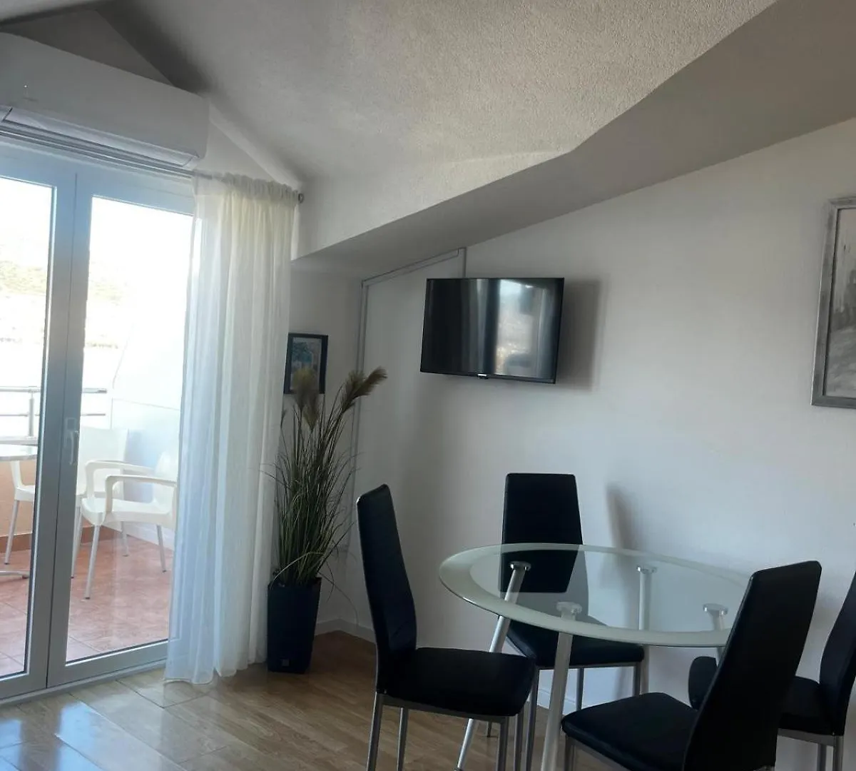 Apartments Kapetanovi Dvori Trogir