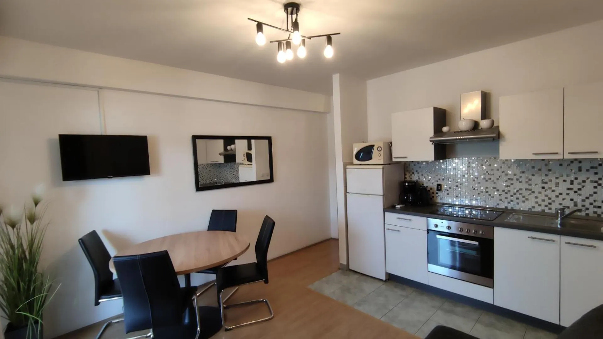 Apartments Kapetanovi Dvori Trogir