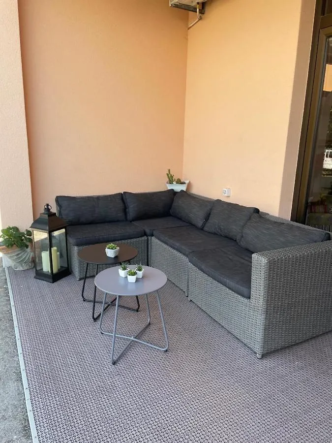Apartments Kapetanovi Dvori Trogir Croatia